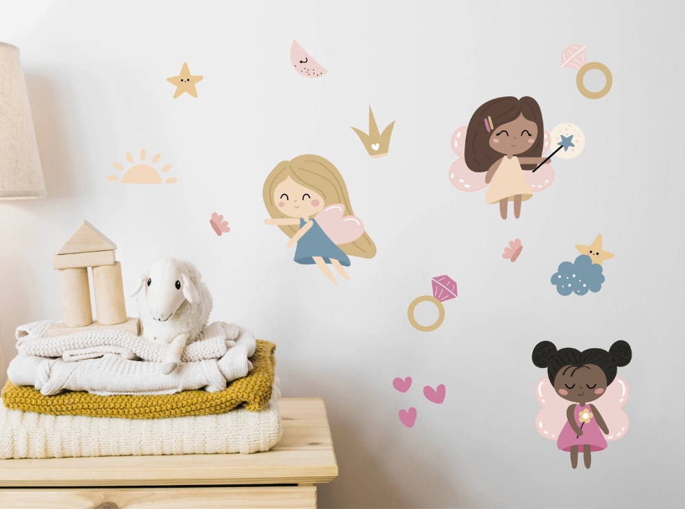 Süße Feen- und Prinzessinnen-Wandsticker im Kinderzimmer