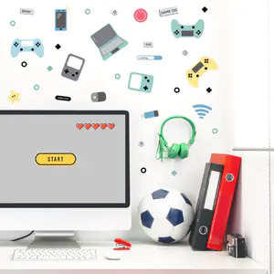 Gaming Wandsticker über Schreibtisch